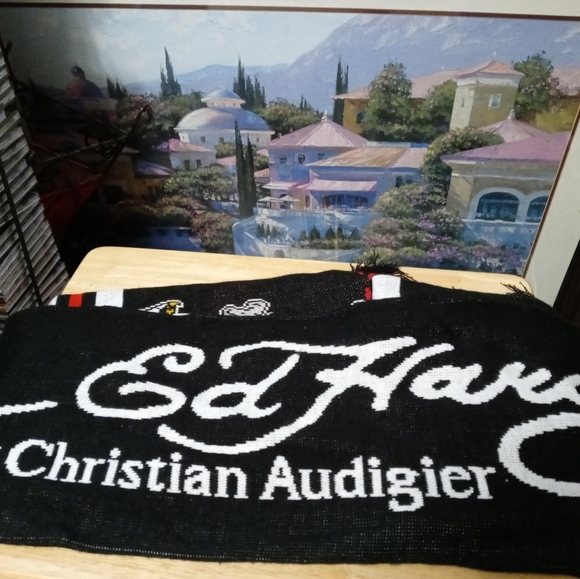 Ed Hardy by Christina Audigier black,Red 🧥🧤NeSkull scarf🌉Unisex,Rn#121256👔🛍 - Picture 5 of 11